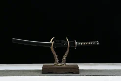 Dragon Ascendant - Wakizashi Forjata Manual din Oțel T10
